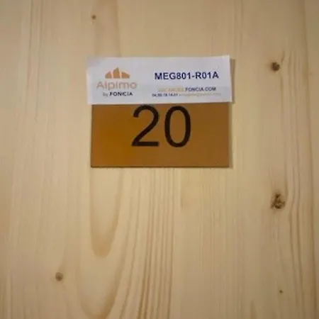 公寓 Avec Piscine Chauffee, Tennis & Balcon - 4 Couchages A - Fr-1-597-14 *