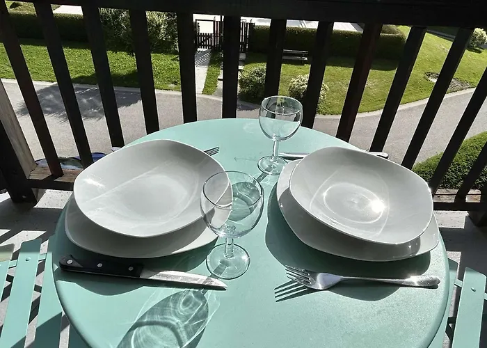 Avec Piscine Chauffee, Tennis & Balcon - 4 Couchages A - Fr-1-597-14 *