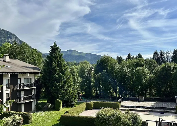 Avec Piscine Chauffee, Tennis & Balcon - 4 Couchages A - Fr-1-597-14 Megève